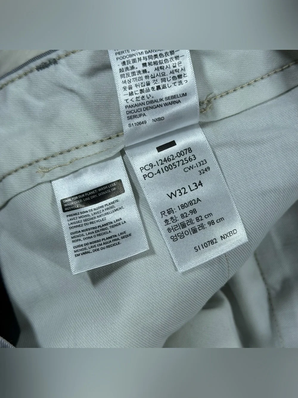 Levi's Men's Size 32 X 34 Grey Ace Cargo Pants